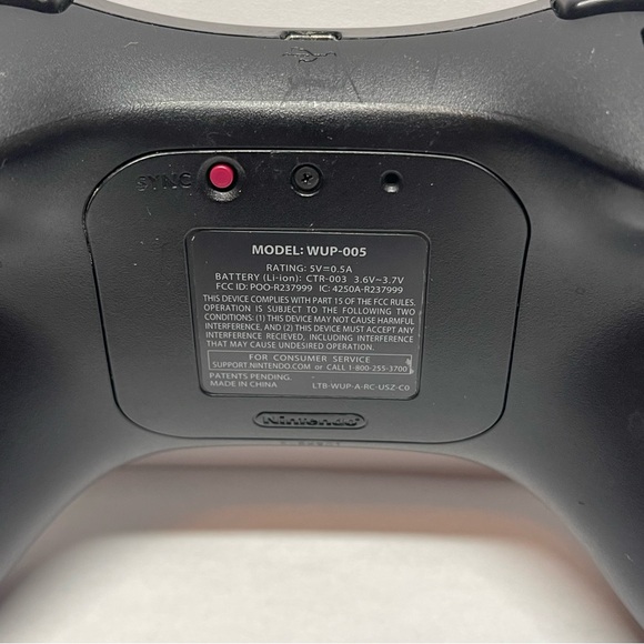 Nintendo WUP-005 Wii U Pro Controller - Tested - Picture 4 of 7